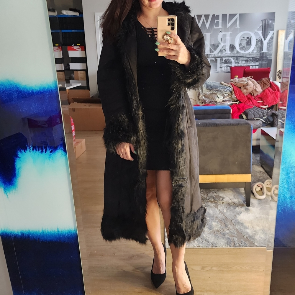 Masseys Black Long Faux Fur Trim Coat Women’s XL Elegant Winter - Picture 6 of 16